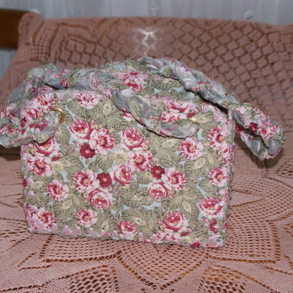 Green with Pink Roses Bag
